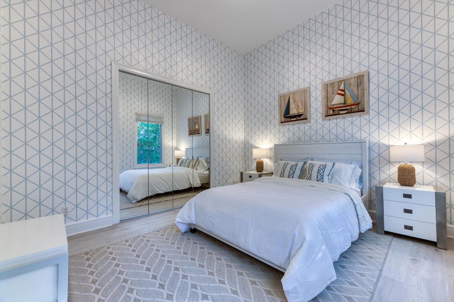 IBIS ISLE - Residential Lease