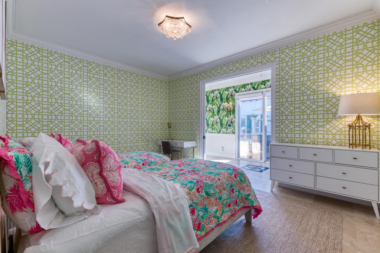 IBIS ISLE - Residential Lease