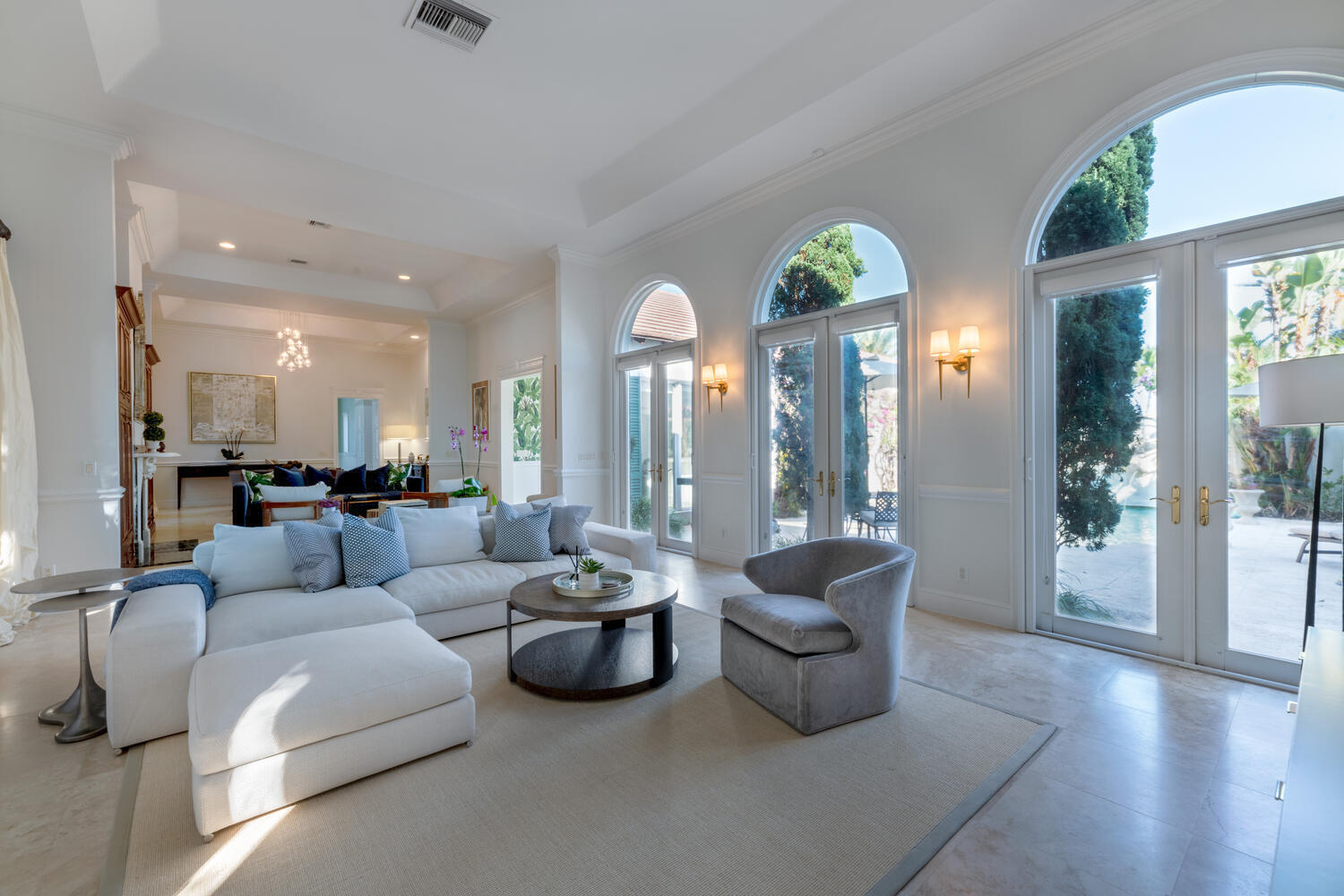 IBIS ISLE - Residential Lease