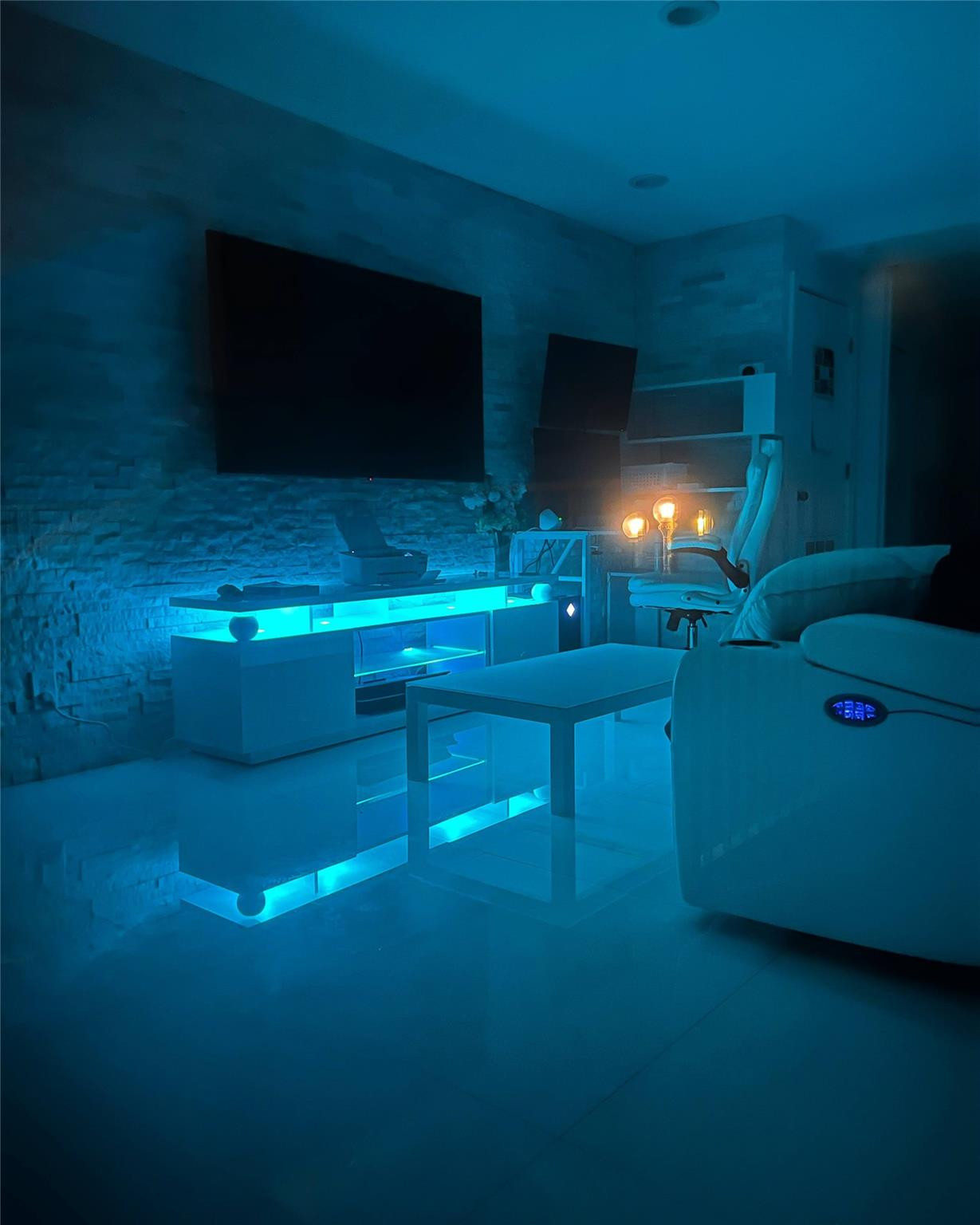 VIRGINIA ST CO-OP - Residential