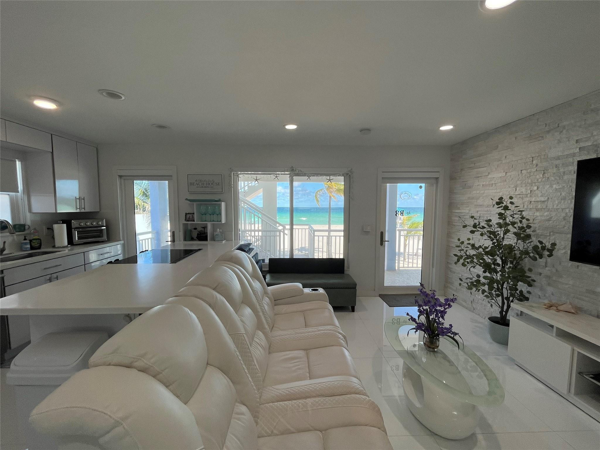 VIRGINIA ST CO-OP - Residential