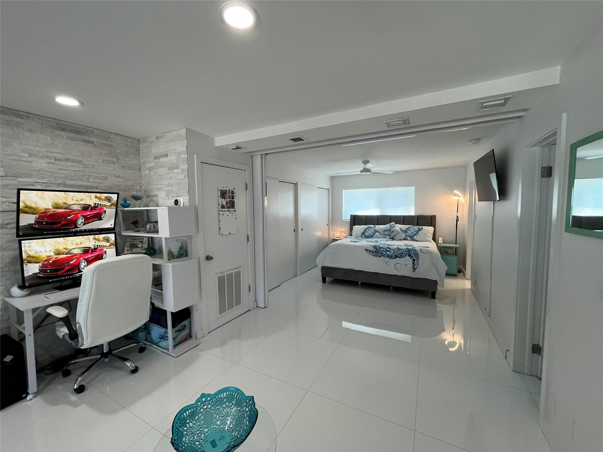 VIRGINIA ST CO-OP - Residential