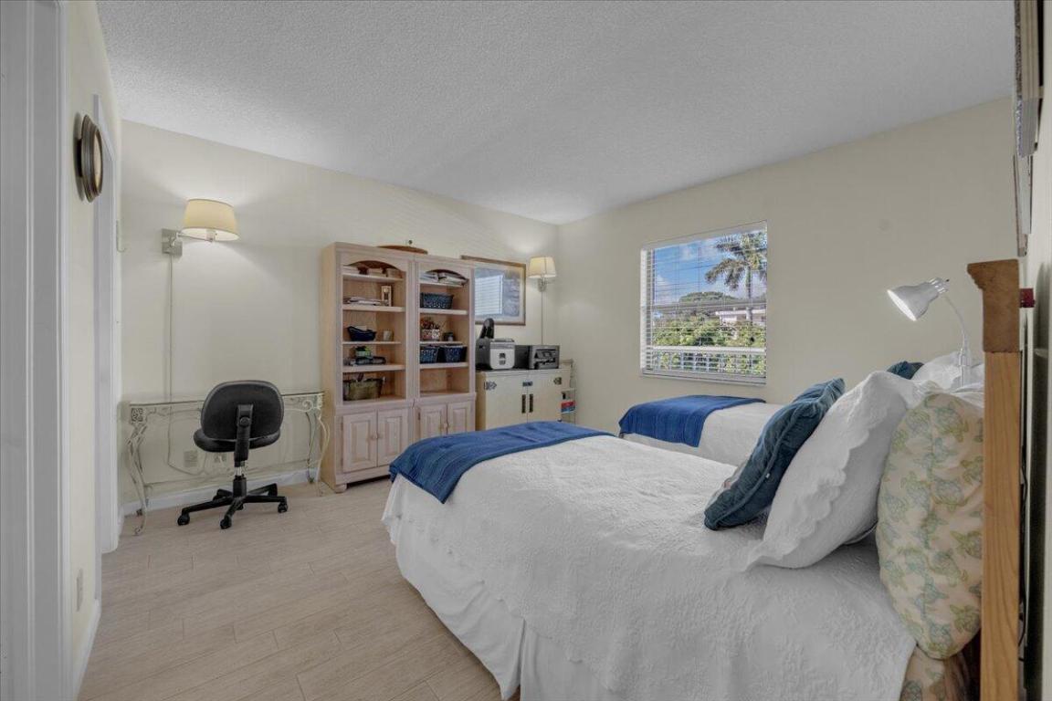 OCEAN PARKS CONDO - Residential