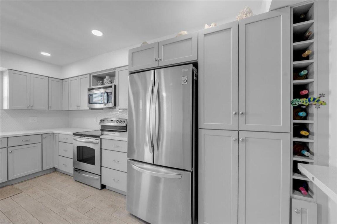 OCEAN PARKS CONDO - Residential