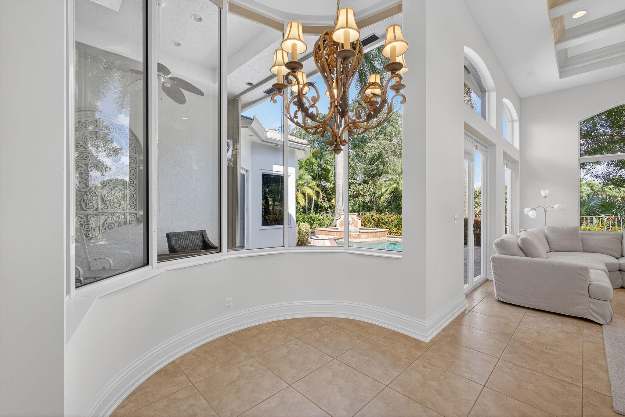 MIRASOL PARADISIO - Residential