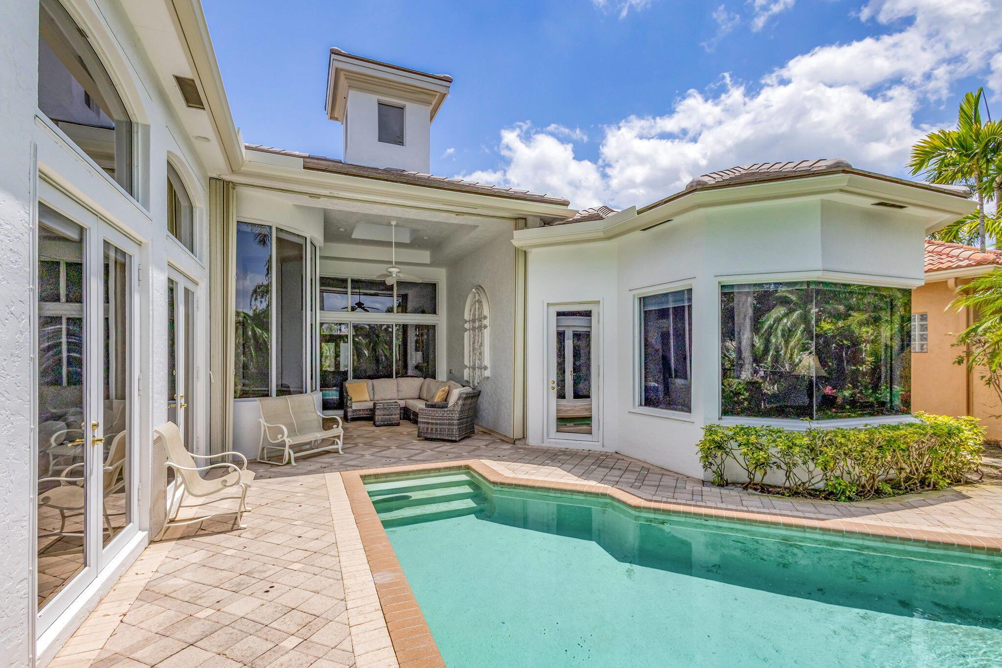 MIRASOL PARADISIO - Residential