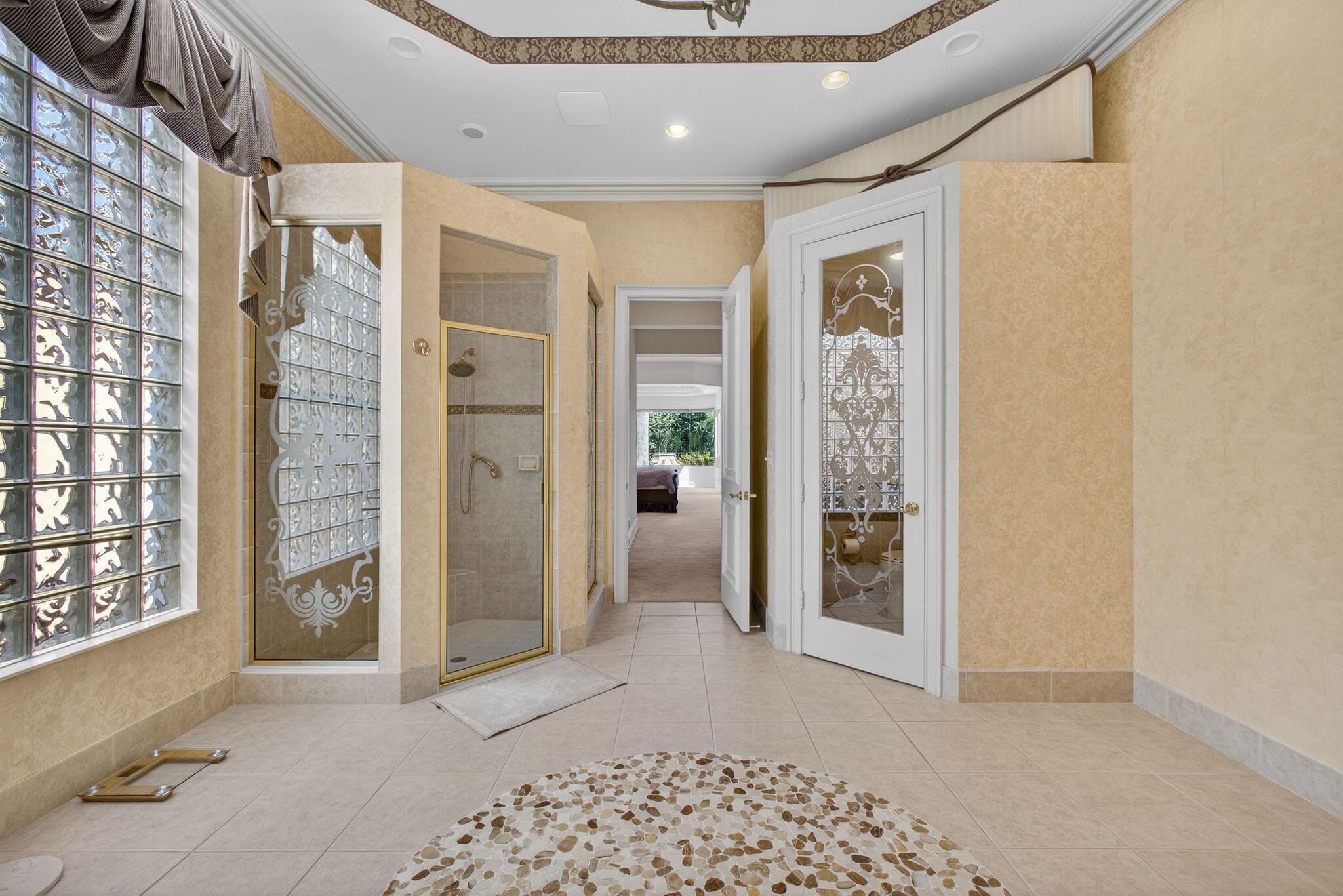 MIRASOL PARADISIO - Residential