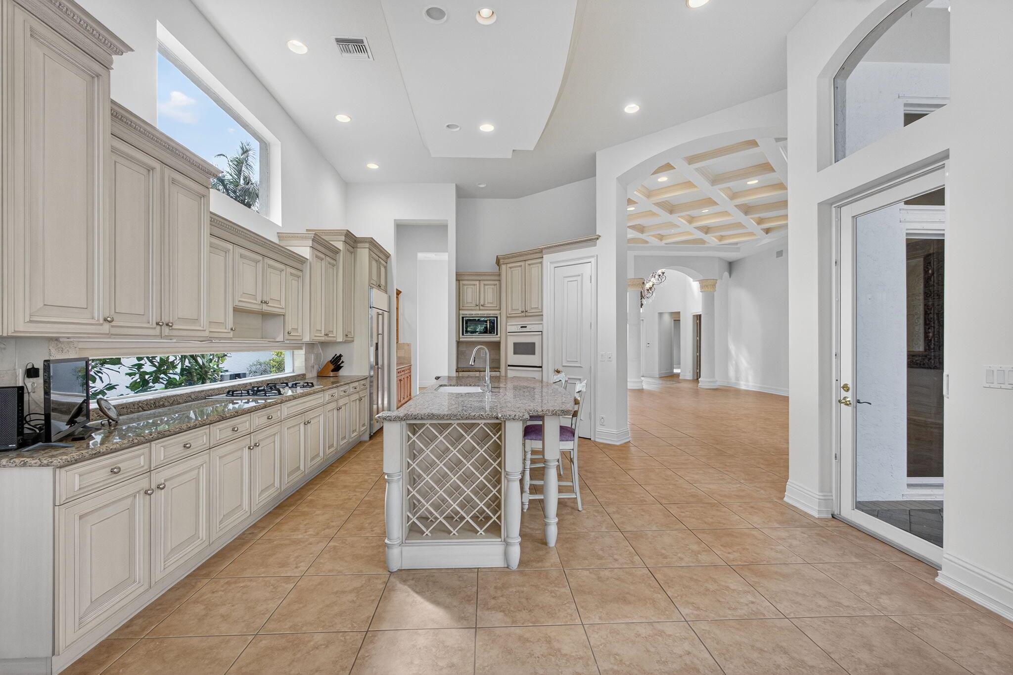 MIRASOL PARADISIO - Residential