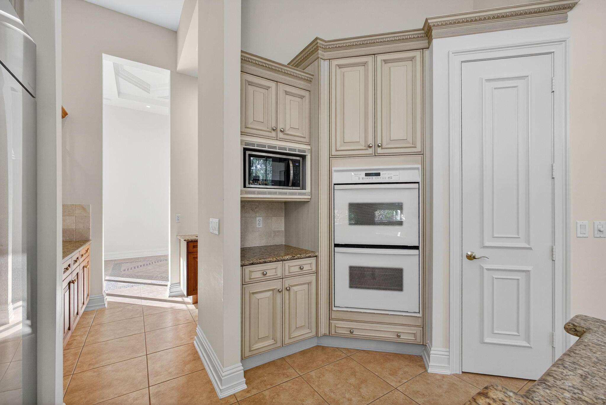 MIRASOL PARADISIO - Residential