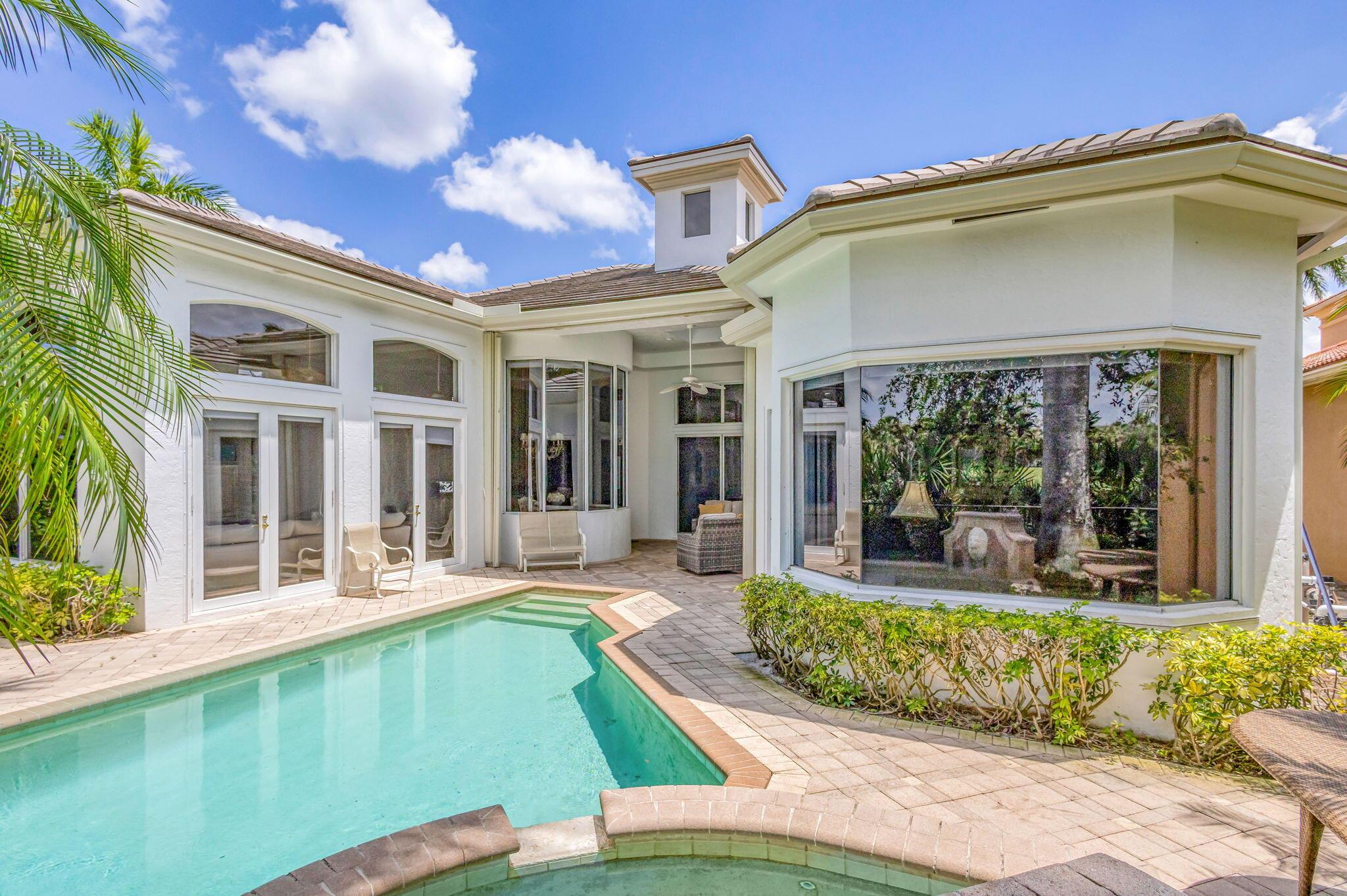 MIRASOL PARADISIO - Residential