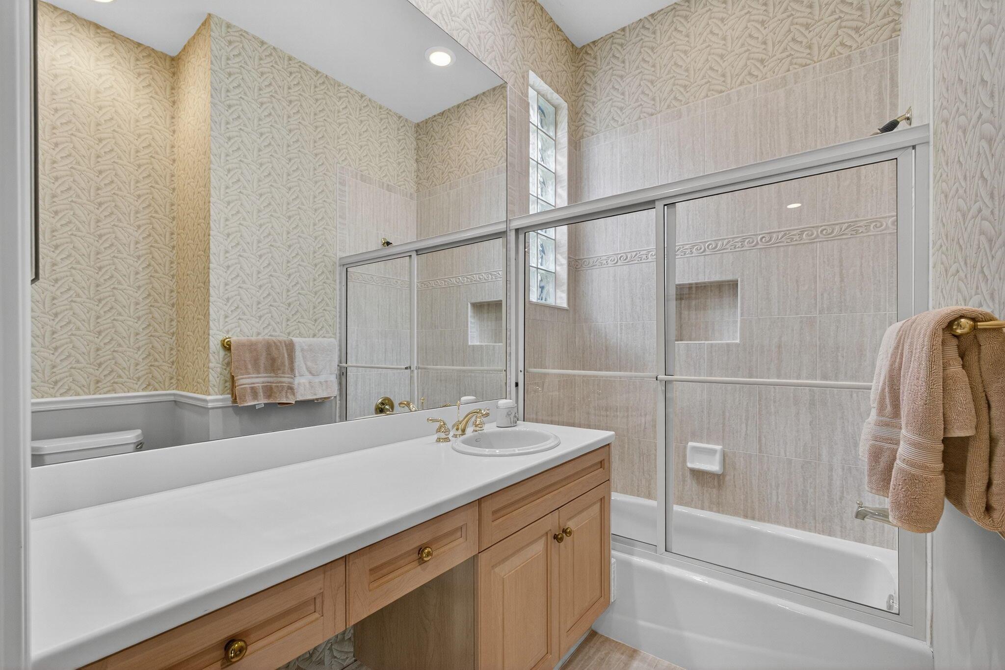 MIRASOL PARADISIO - Residential