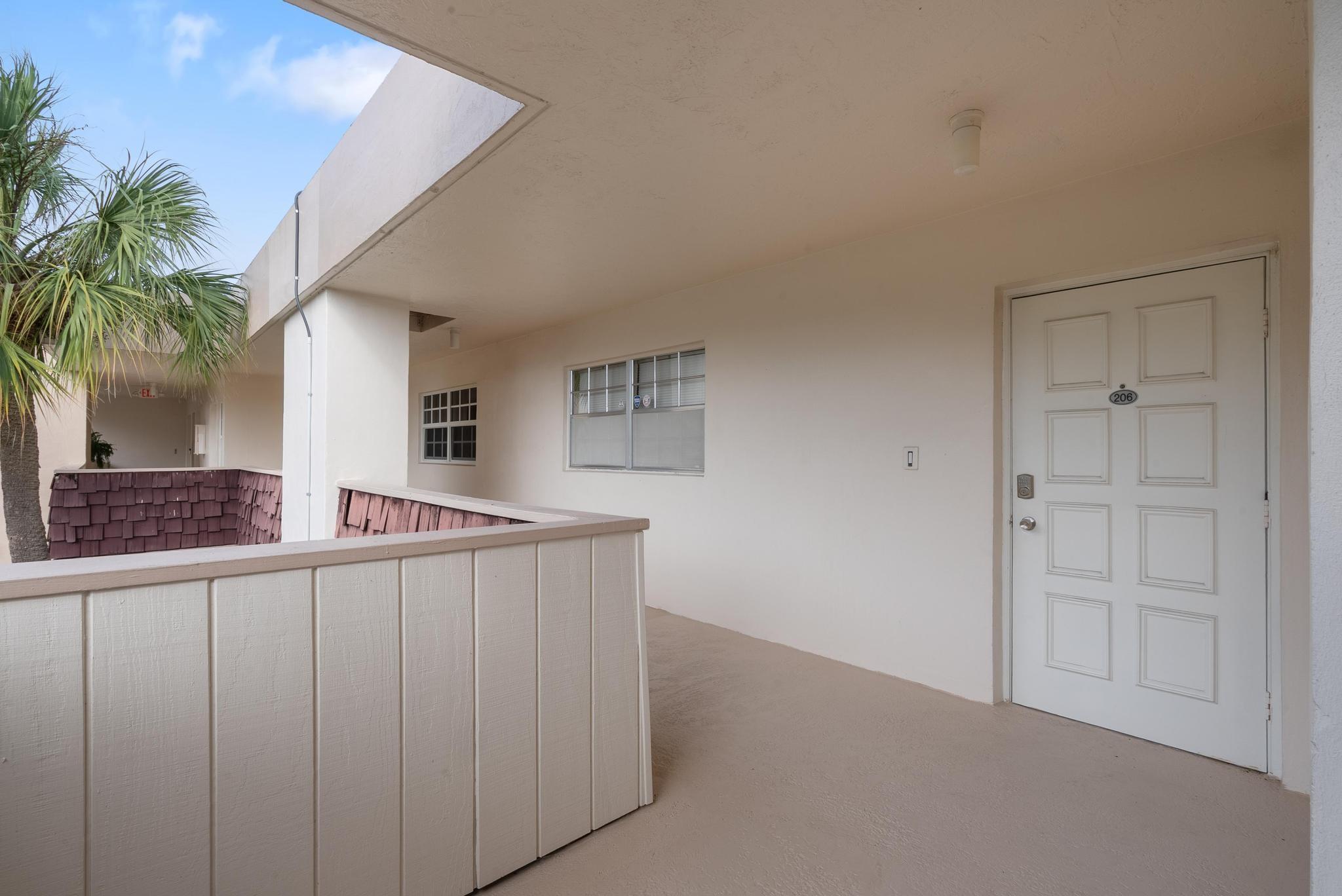 Palm Aire Country Club - Residential