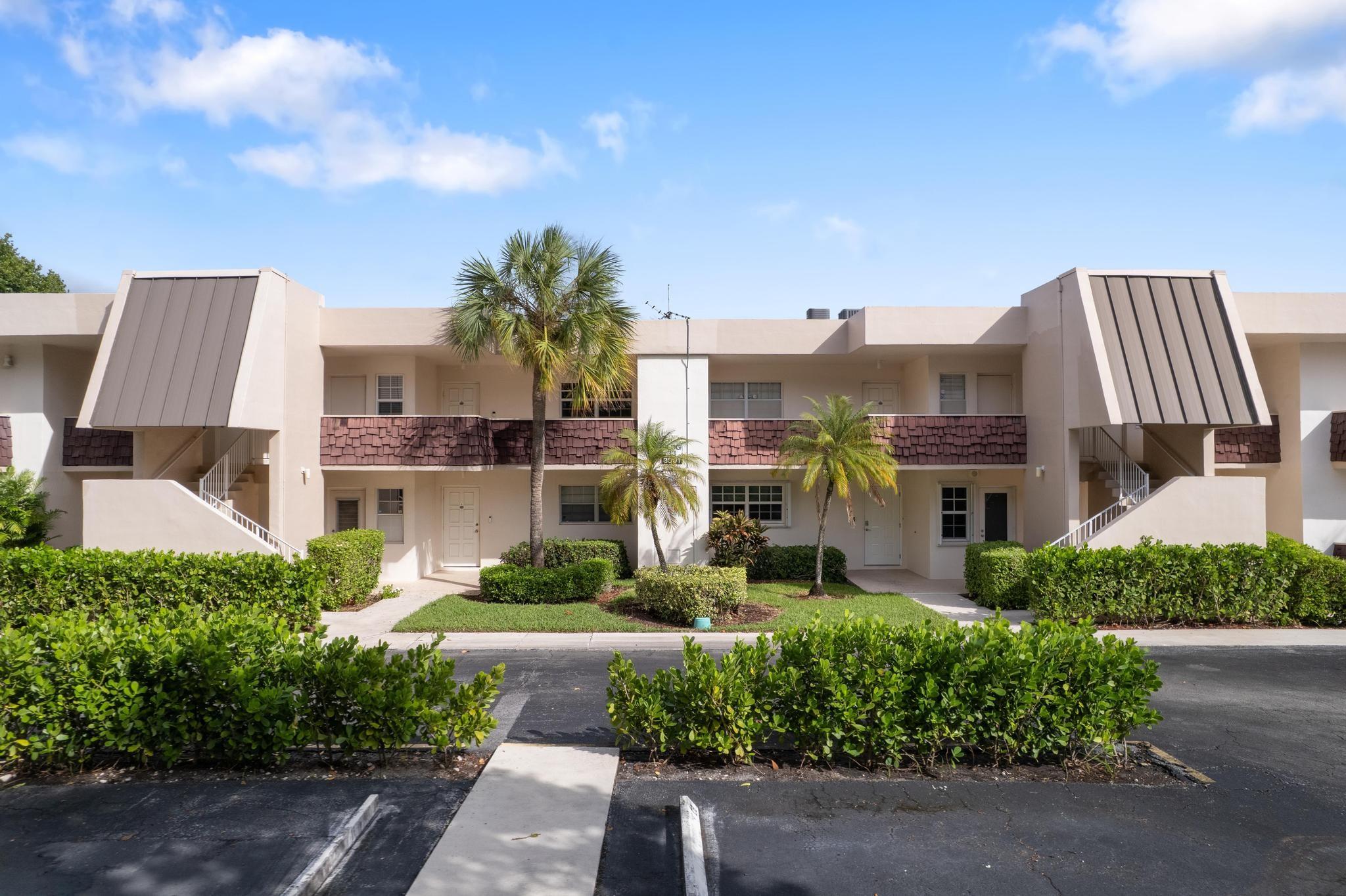 Palm Aire Country Club - Residential