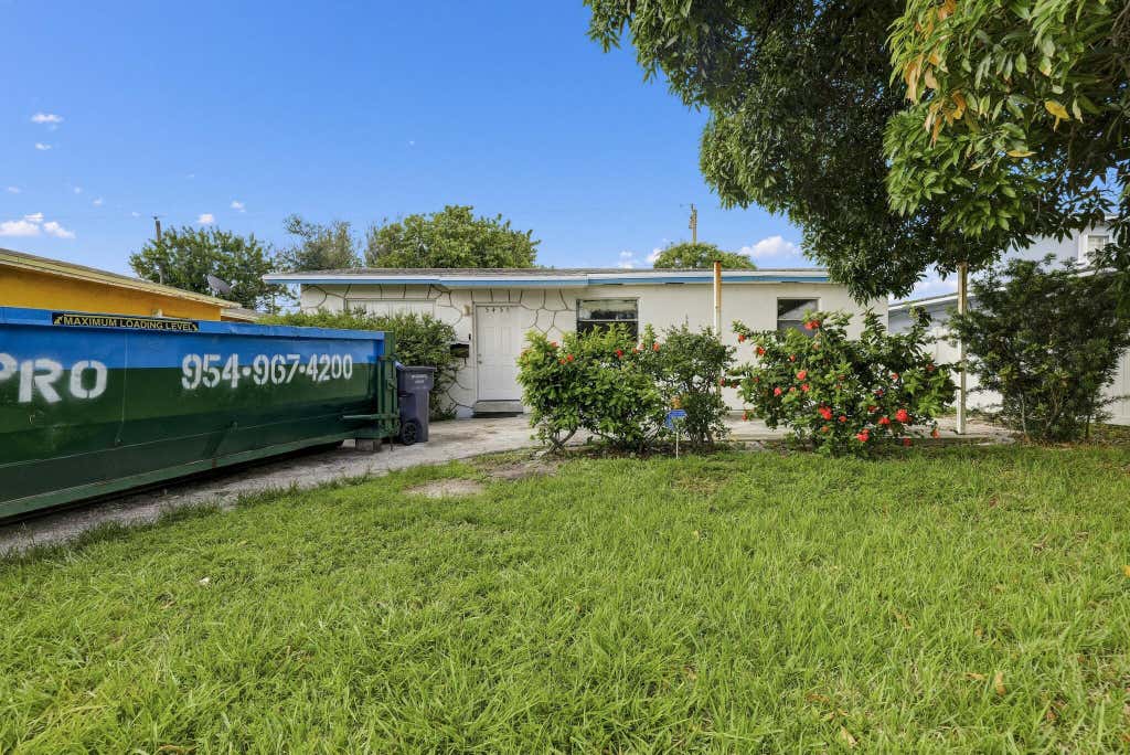 Photo of 5450 FLETCHER Street, Hollywood, FL 33021 (MLS # B26063729)