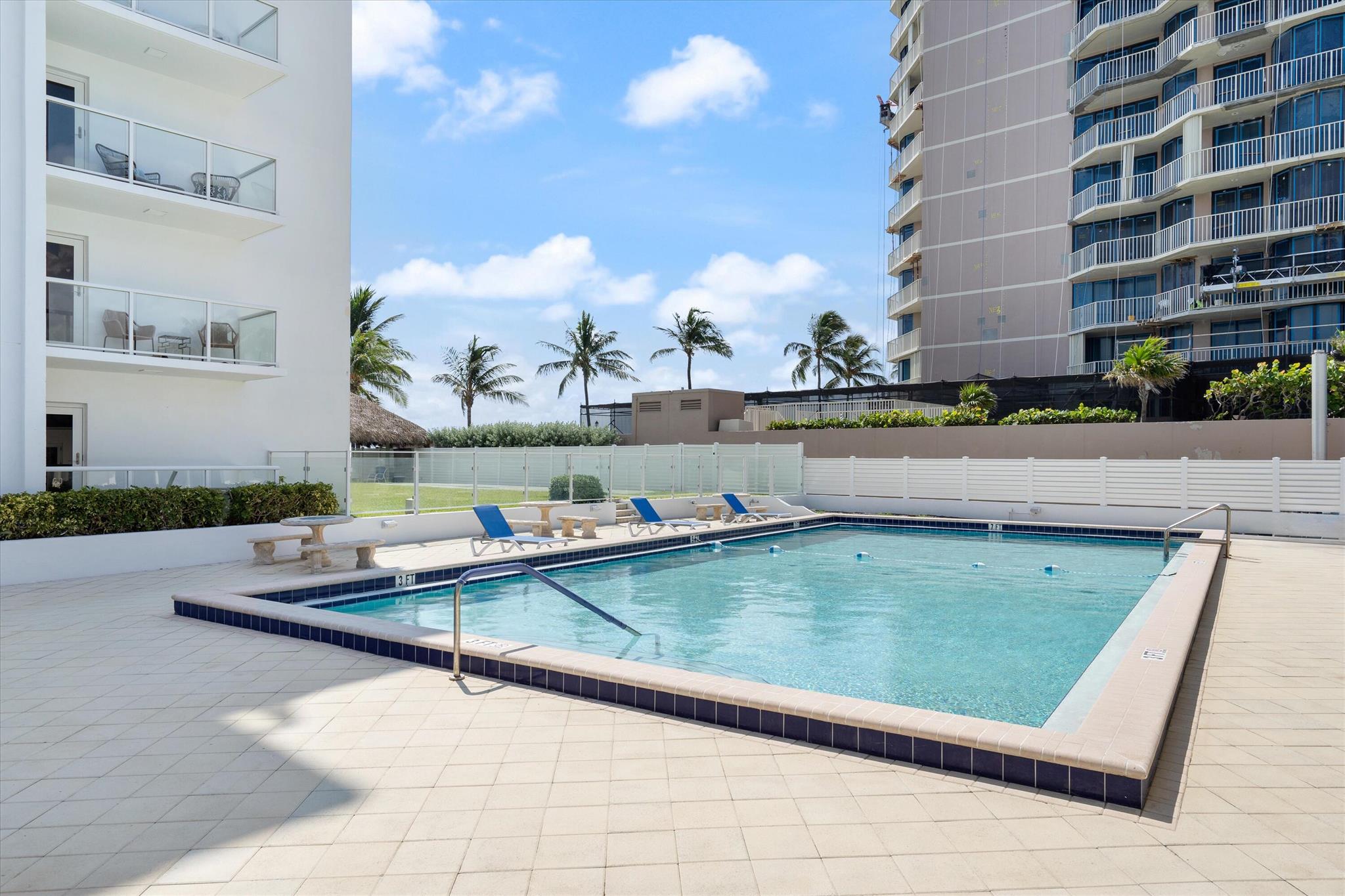 2909 S Ocean Boulevard 4a2