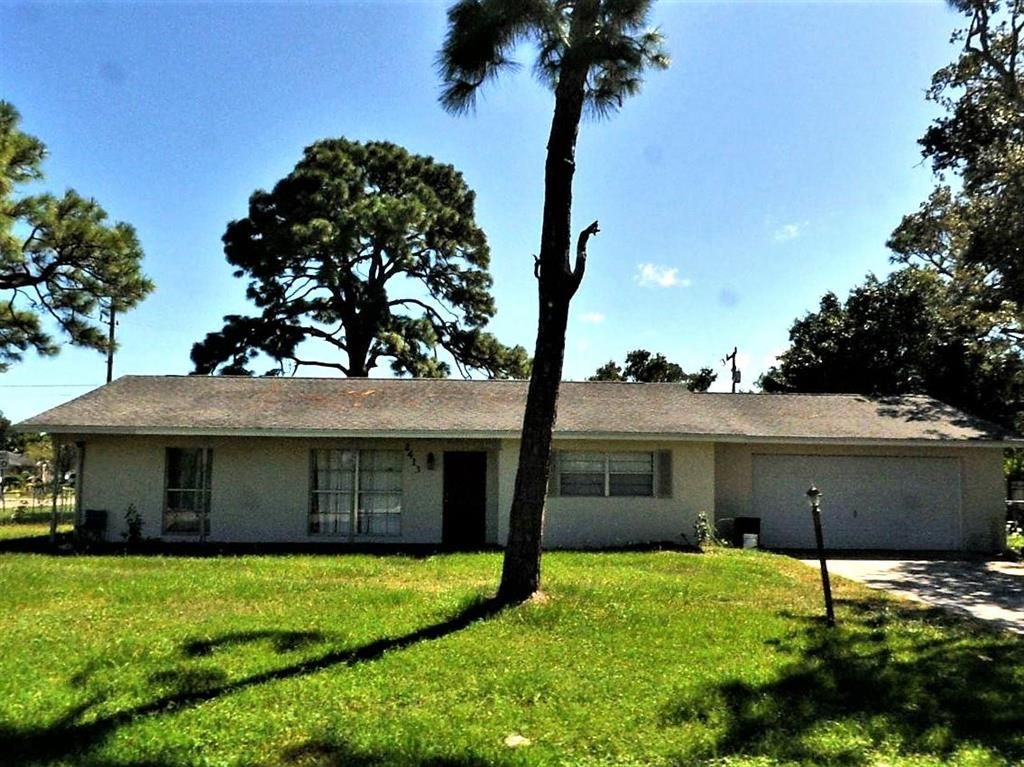 Photo of 2413 Saint Lucie Boulevard, Fort Pierce, FL 34946 (MLS # R10713352)