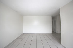 ESTATES OF SOUTH PALM BEACH - Residential Lease