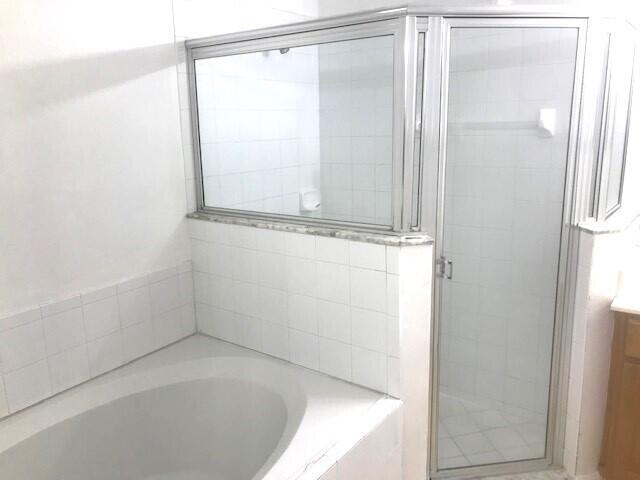 PORT ST LUCIE SECTION 11 - Residential Lease