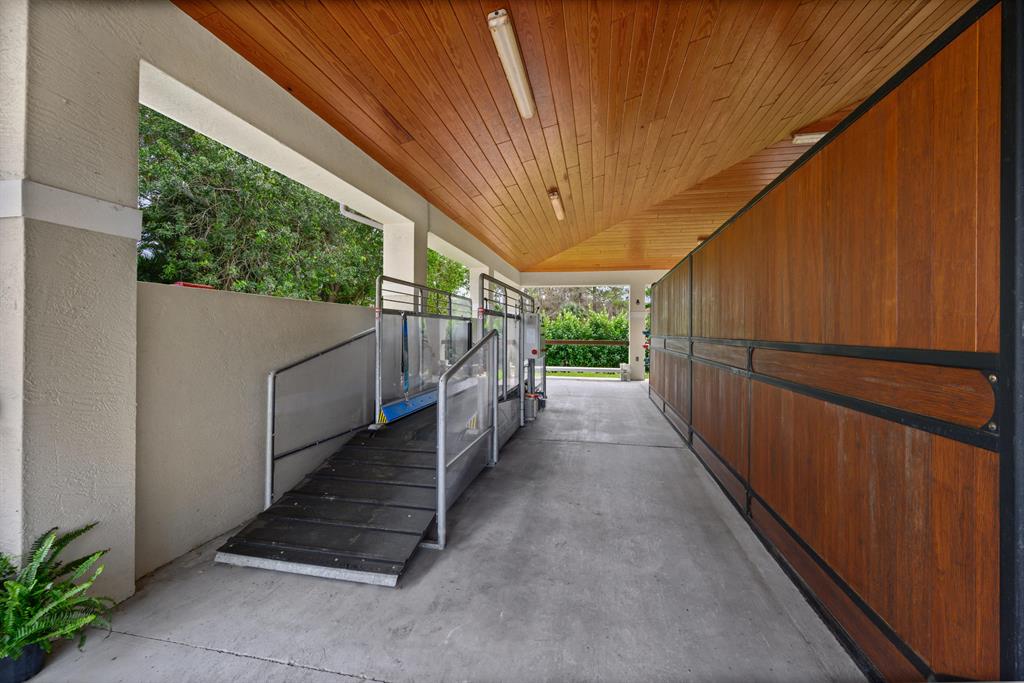 PADDOCK PARK 2 OF WELLING - Residential