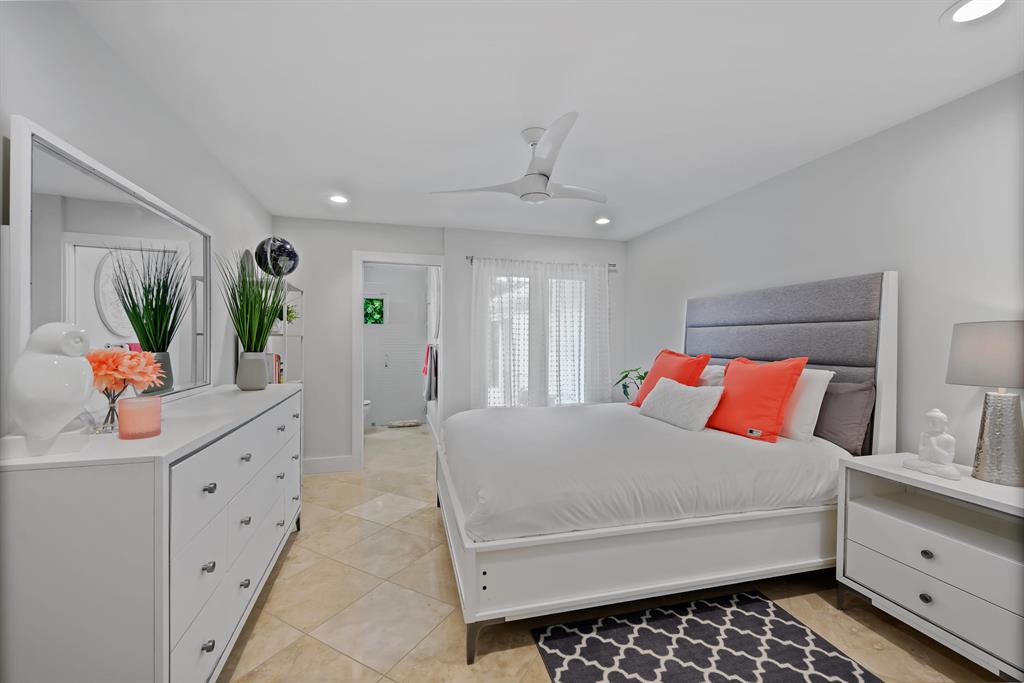 PADDOCK PARK 2 OF WELLING - Residential