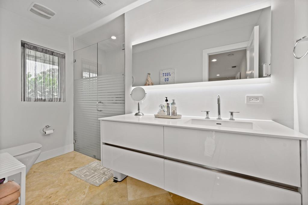 PADDOCK PARK 2 OF WELLING - Residential