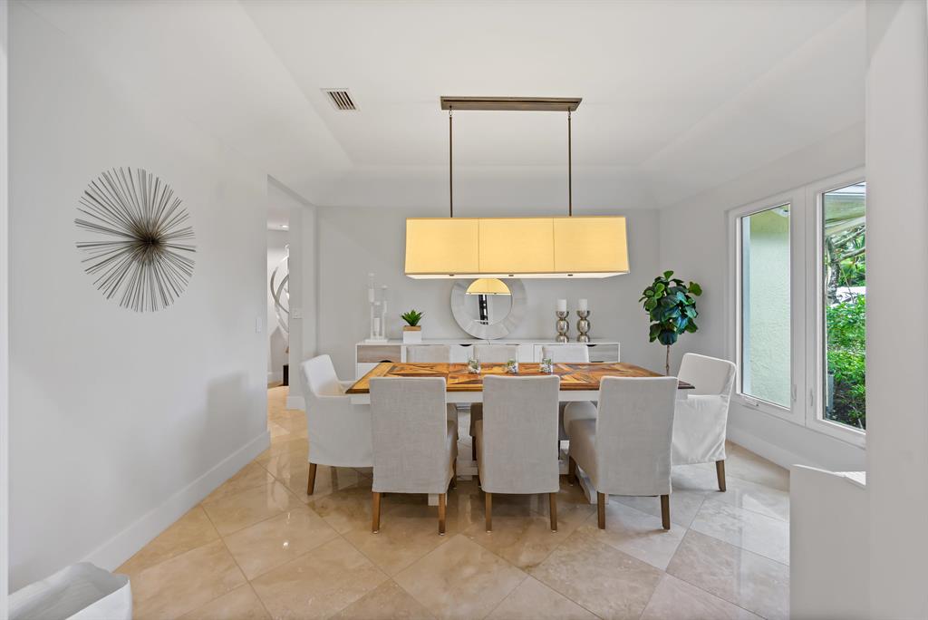 PADDOCK PARK 2 OF WELLING - Residential