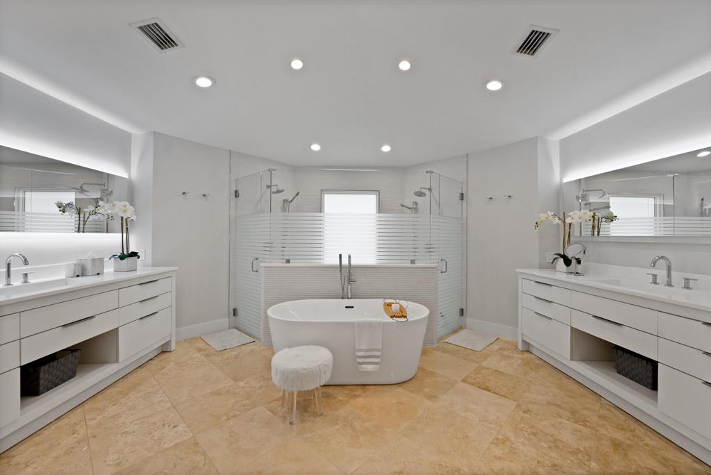 PADDOCK PARK 2 OF WELLING - Residential