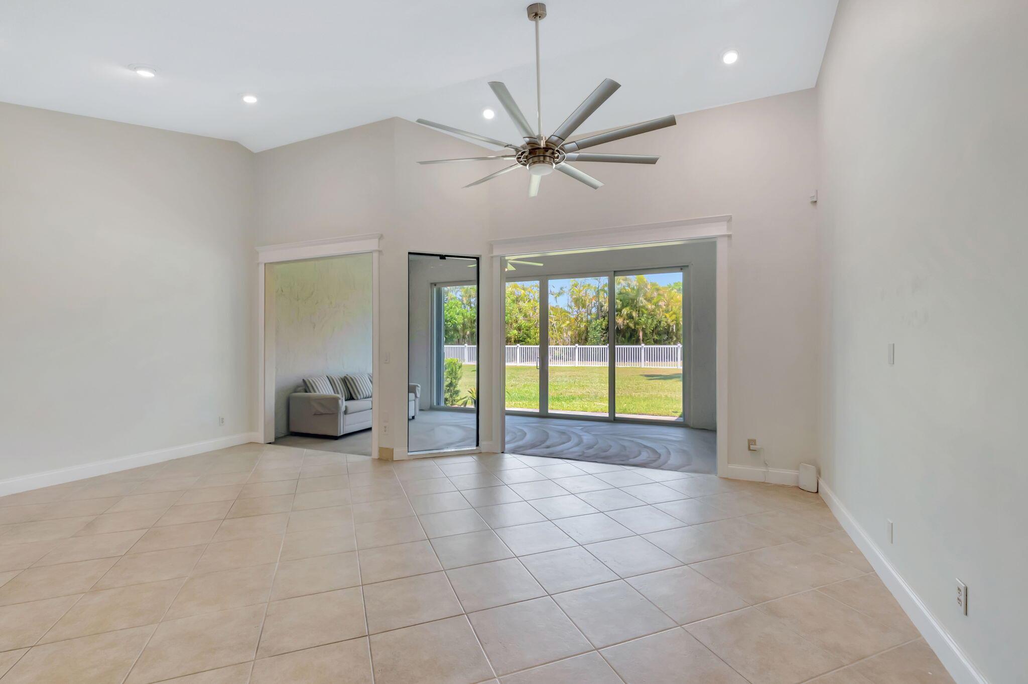 8086 Cassia Drive