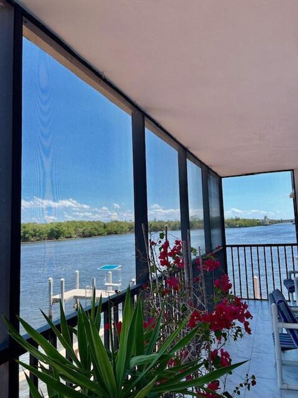 Photo of 710 NE 7th Street #2050, Boynton Beach, FL 33435 (MLS # R11142539)