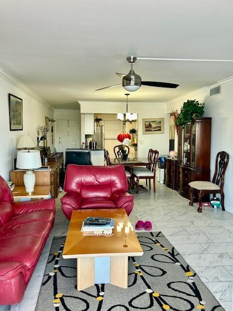 HARBOUR HALL INLET CLUB C - Residential