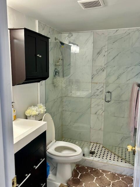 HARBOUR HALL INLET CLUB C - Residential