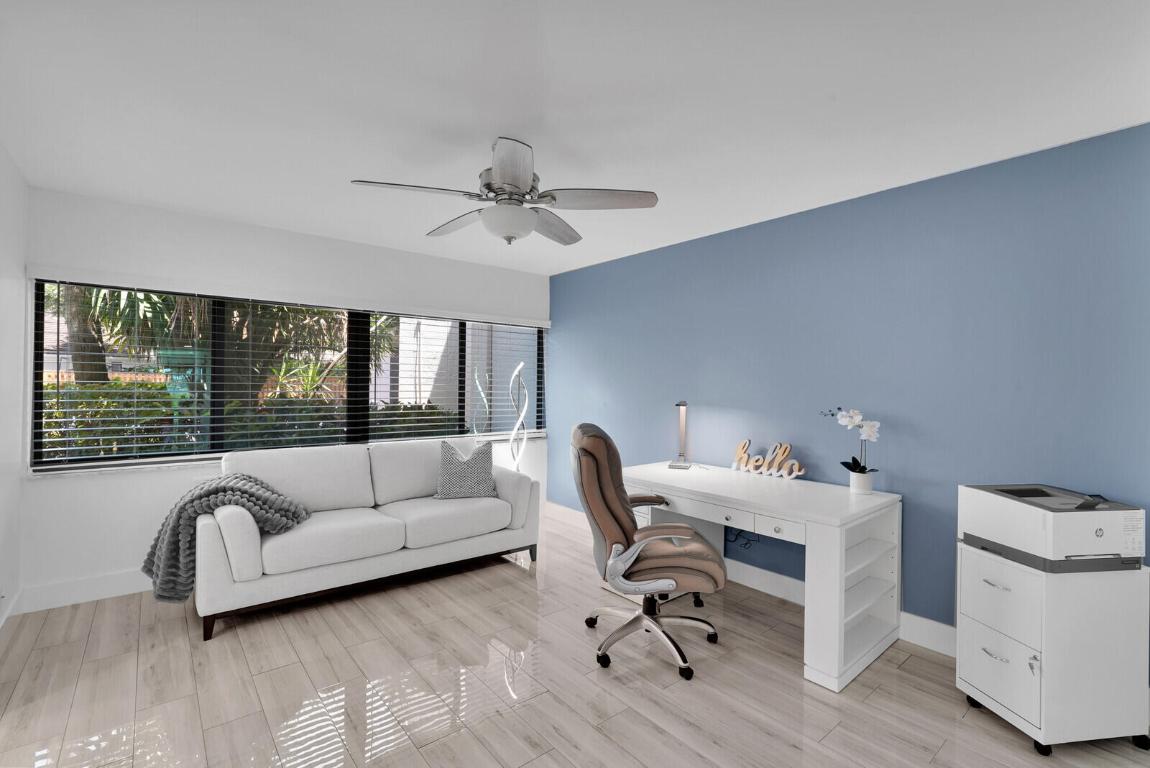 TWELVE OAKS CONDO - Residential