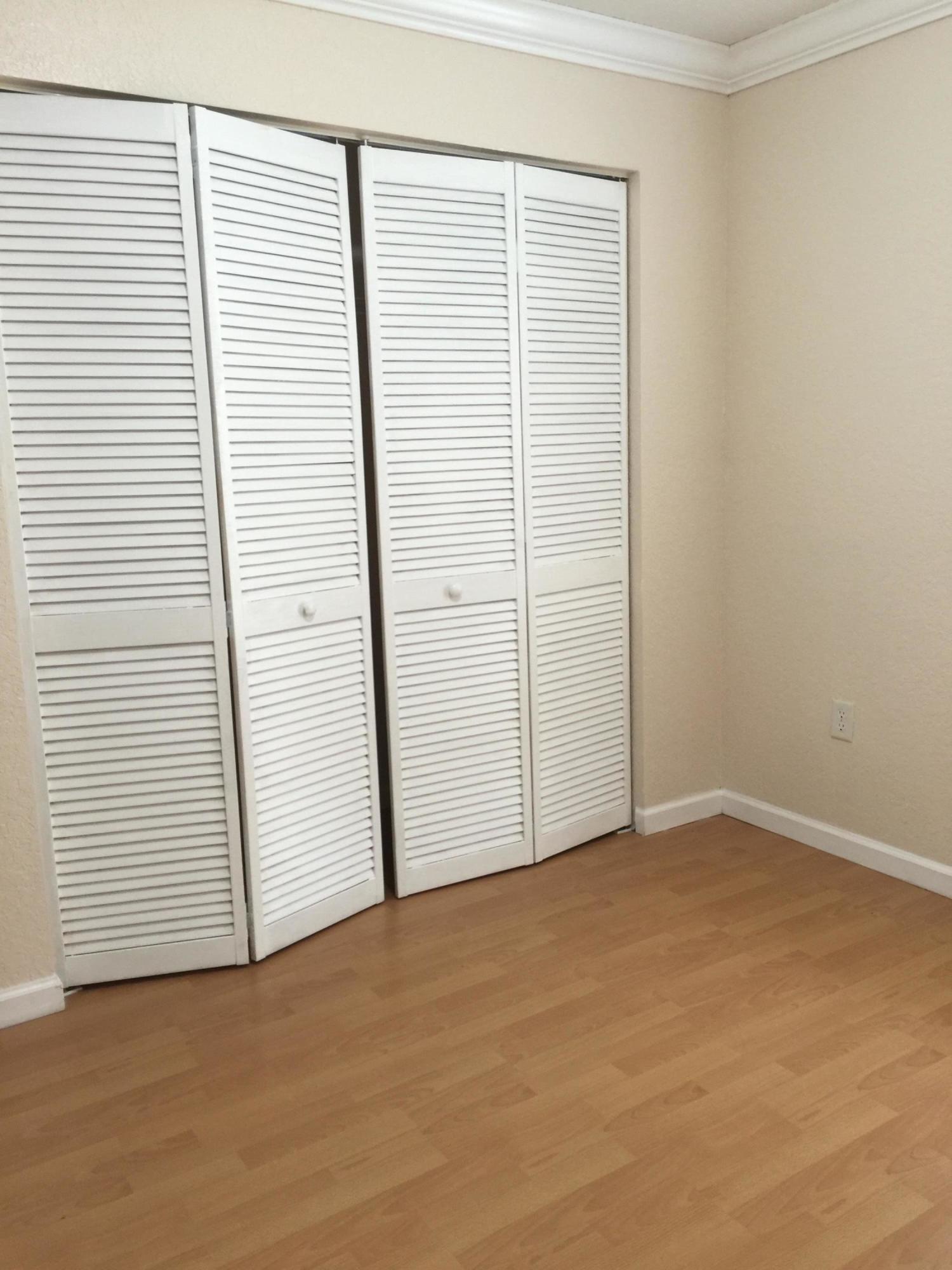 VICTORIA WOODS 4 - Residential Lease