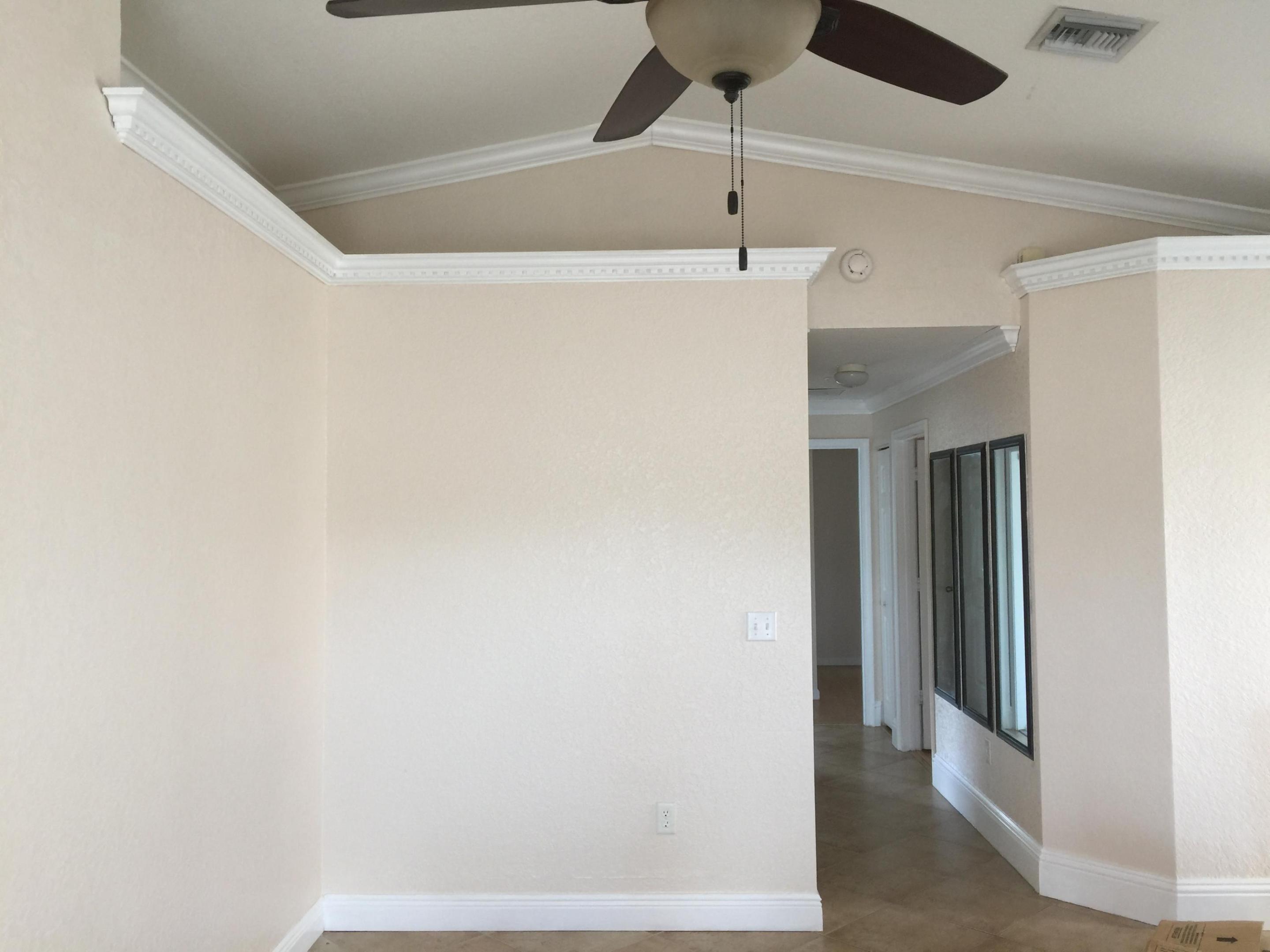 VICTORIA WOODS 4 - Residential Lease