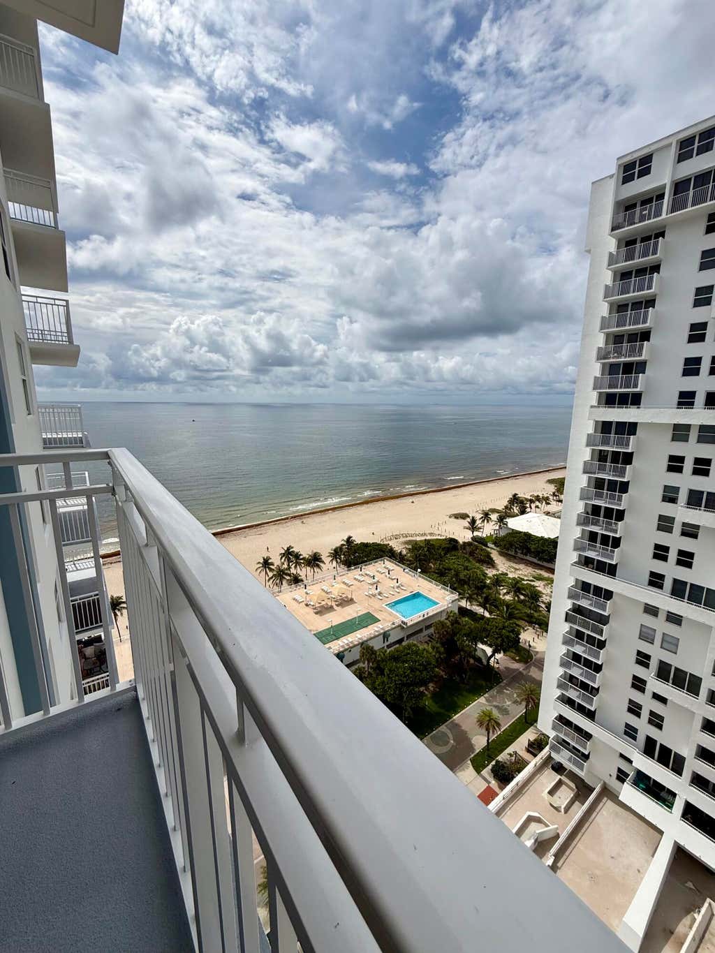 Photo of 101 Briny Avenue #2204, Pompano Beach, FL 33062 (MLS # B26039203)