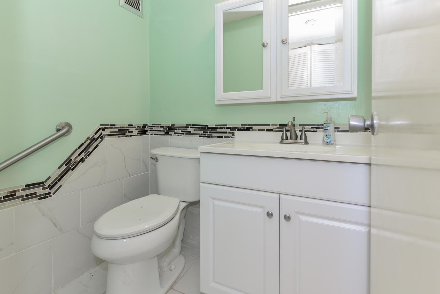 CENTURY VILLAGE - BEDFORD - Residential