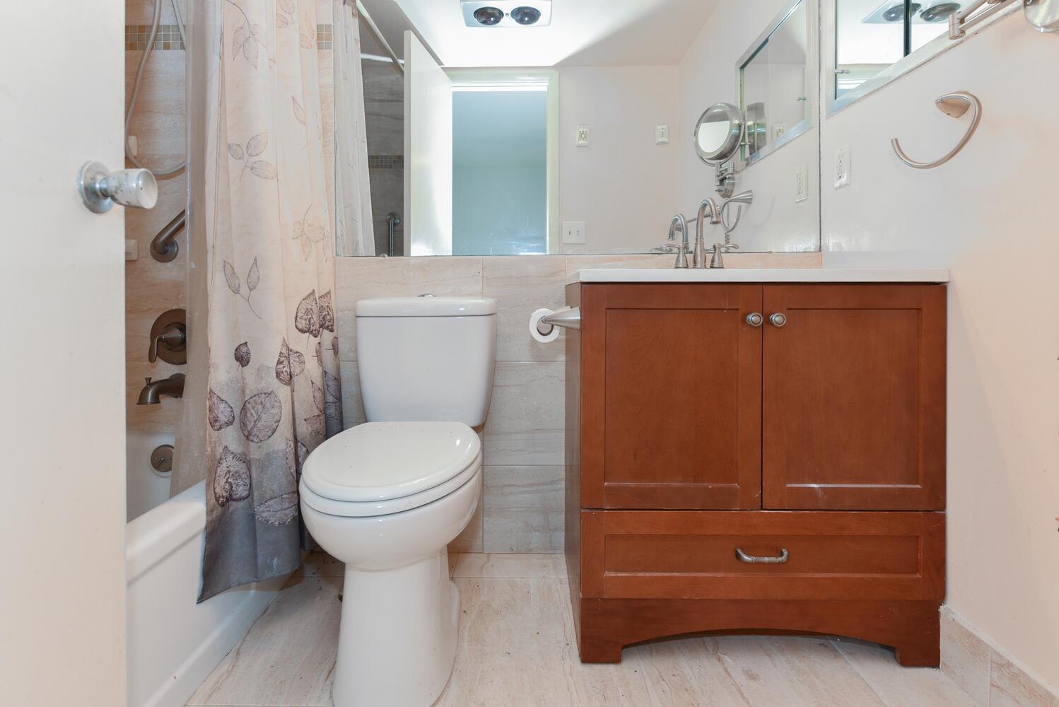 CENTURY VILLAGE - BEDFORD - Residential