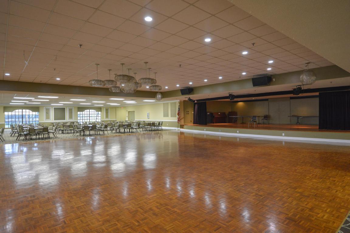 CENTURY VILLAGE - BEDFORD CONDO - Residential