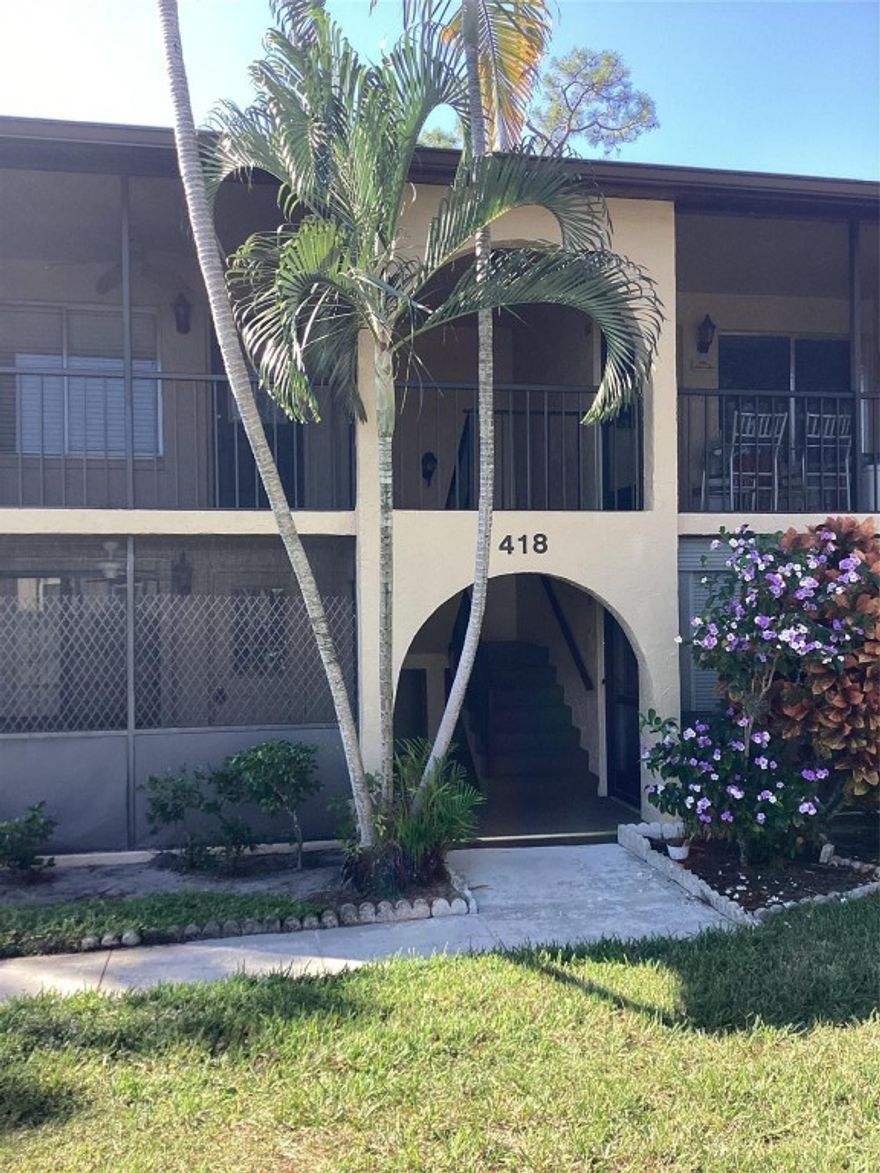 Beautiful open floor plan 2/1 up stairs.  55 plus community. Quiet surroundings with a garden view. Full size washer and Dryer in unit.  Screened in porch. Management on site. Community pool and large patio area all over looking the lake. Club house. Car wash area. Bocce Ball Court. Shuffle Ball Court. Close to many dining and shopping opportunity. A must see.