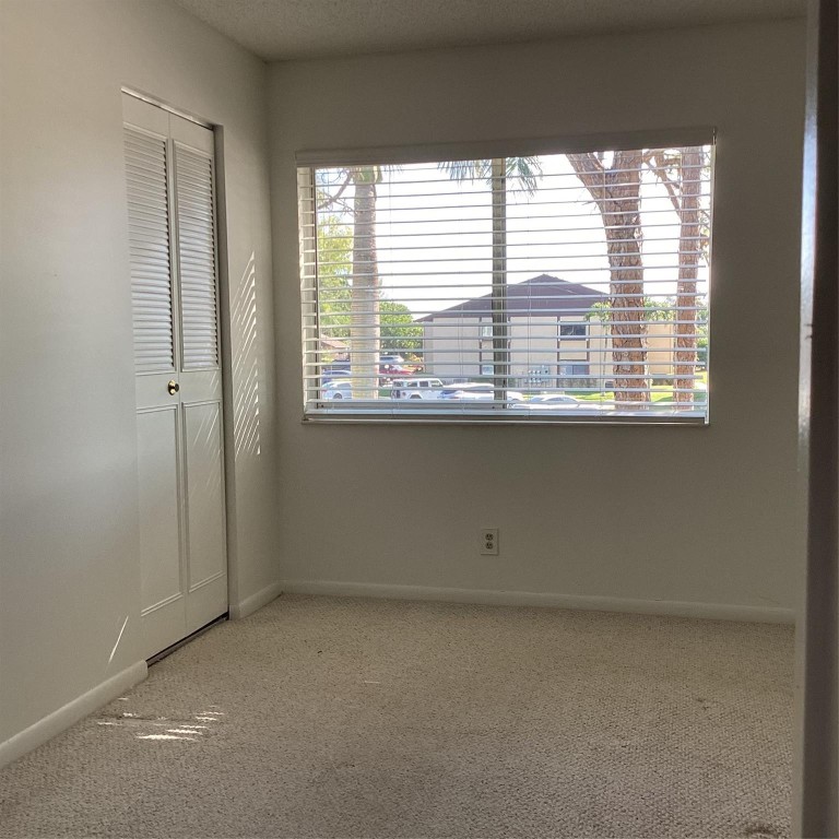 PINE RIDGE SOUTH IV - Residential