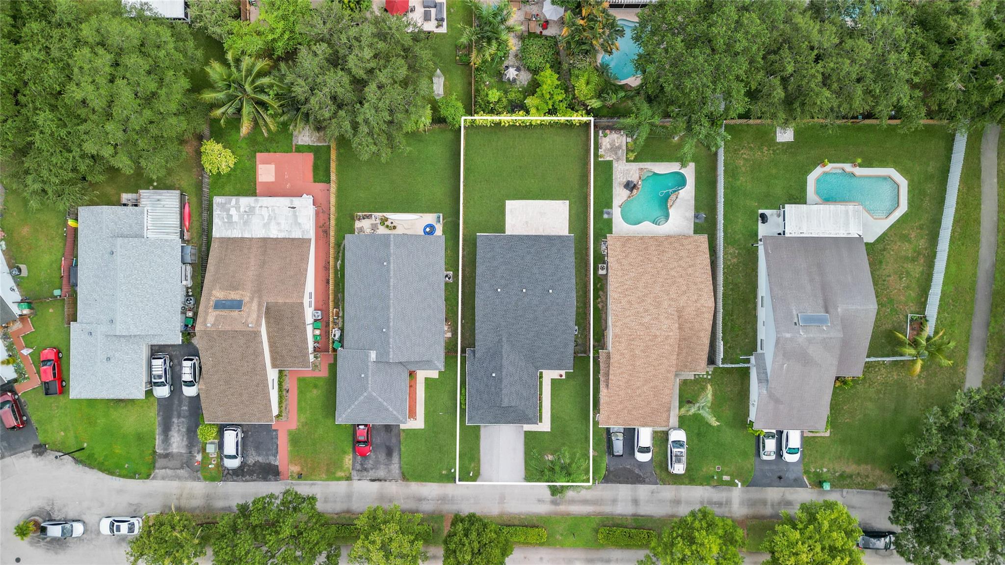 Woods Of Rolling Hills - Residential