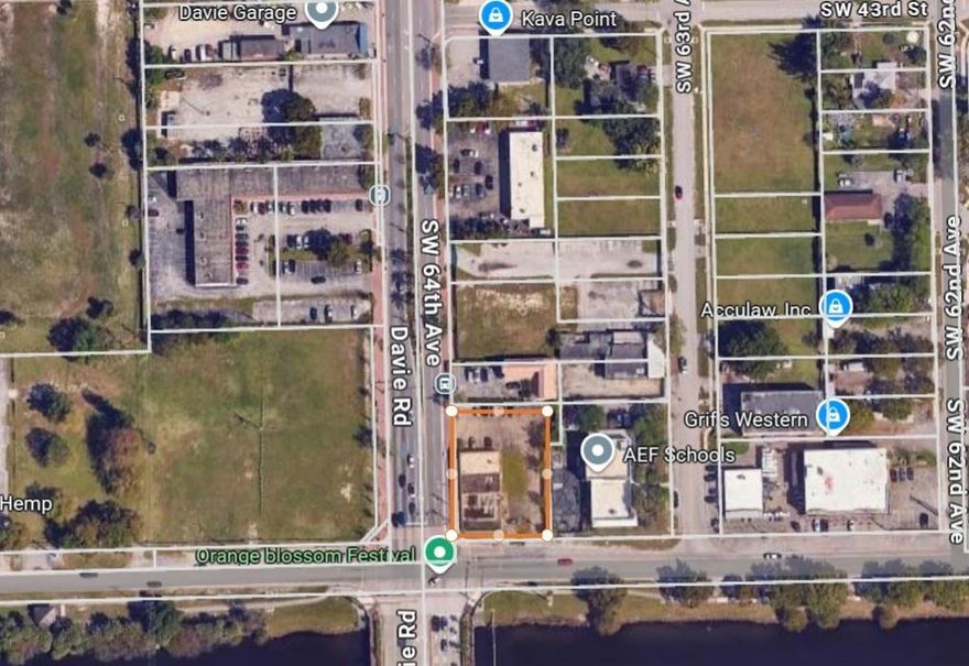 Prime 900 sq ft retail space for lease in the heart of Davie’s historic Western-themed downtown! Located on busy Davie Road with great visibility and high foot traffic. Freshly primed walls ready for your customization. Space features brand-new vinyl floors and one bathroom. Perfect for boutiques, coffee shops, salons, small eateries, galleries, or office/showroom use. Versatile layout makes it easy to customize for your vision. Positioned in a rapidly growing corridor with major new development plans that will bring even more residents, visitors, and energy to the area. Don’t miss this rare chance to plant your business in Davie’s future! Terms: Prefer a multi-year lease.