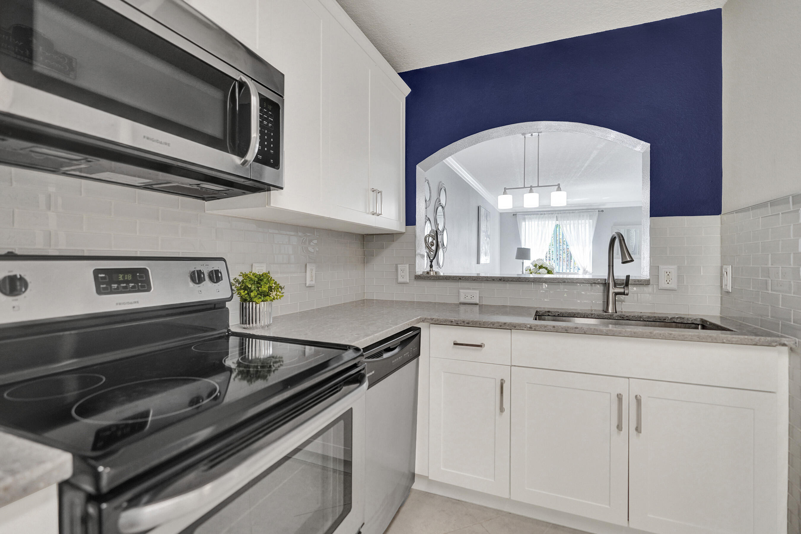 COVE AT BRIAR BAY CONDO - Residential