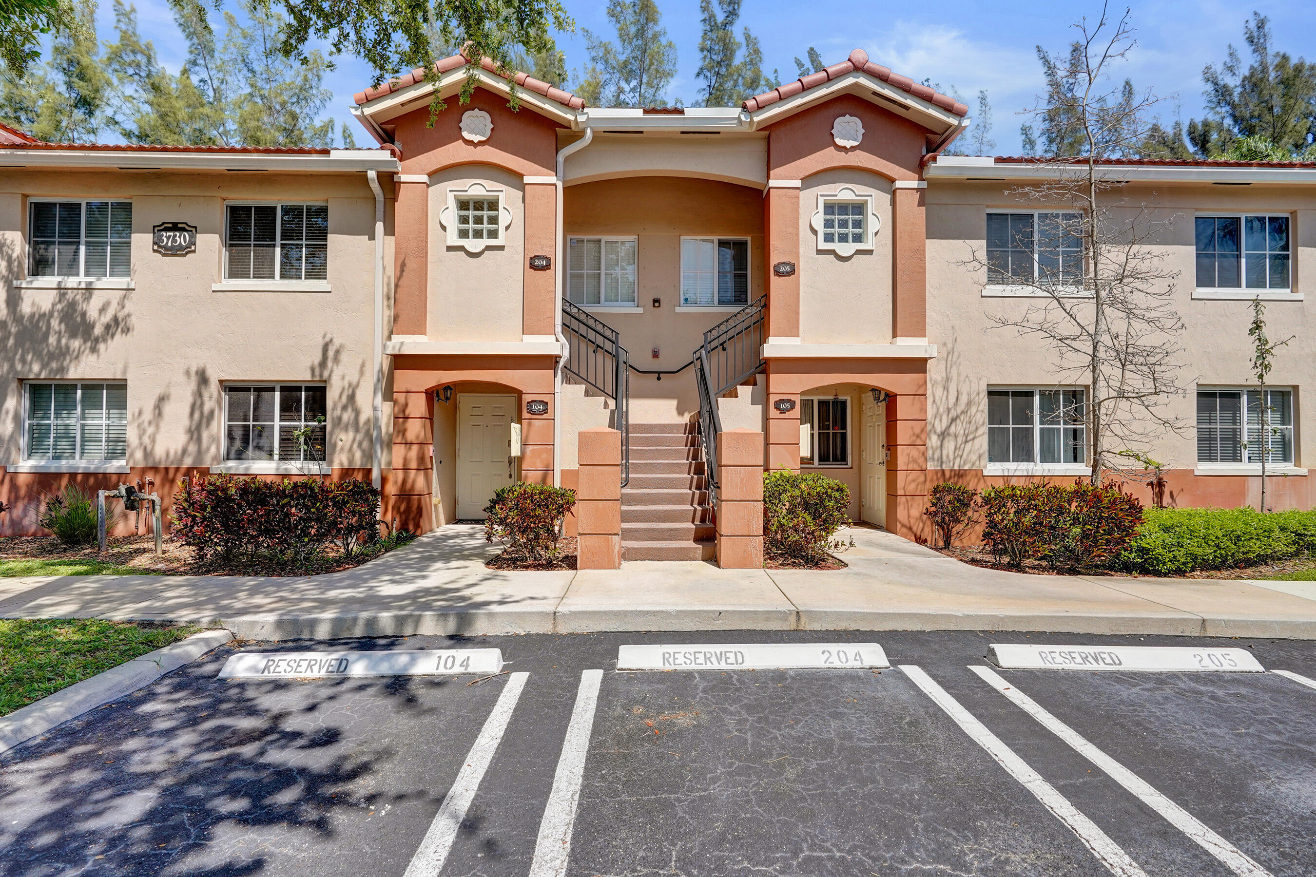 COVE AT BRIAR BAY CONDO - Residential