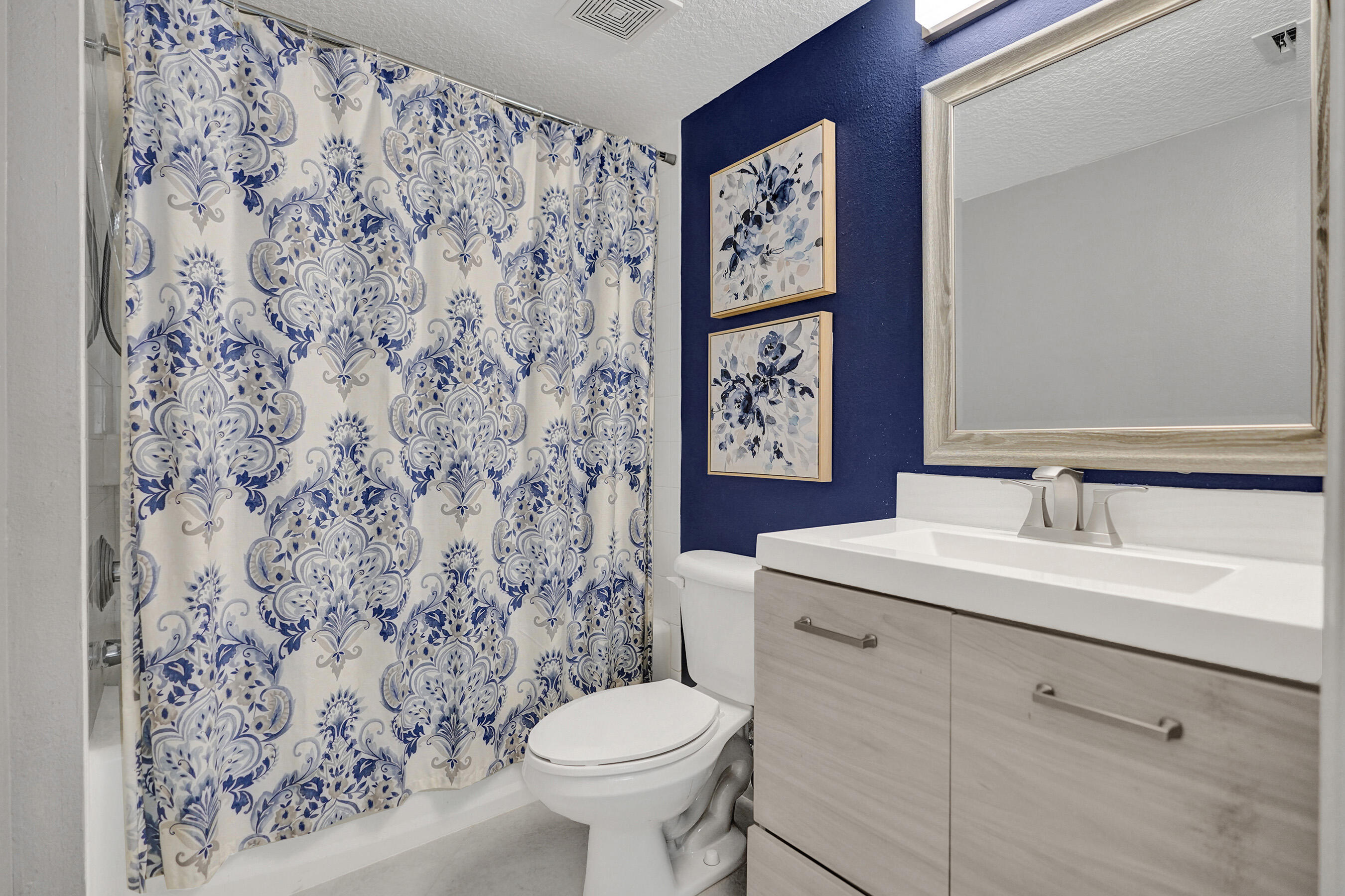 COVE AT BRIAR BAY CONDO - Residential