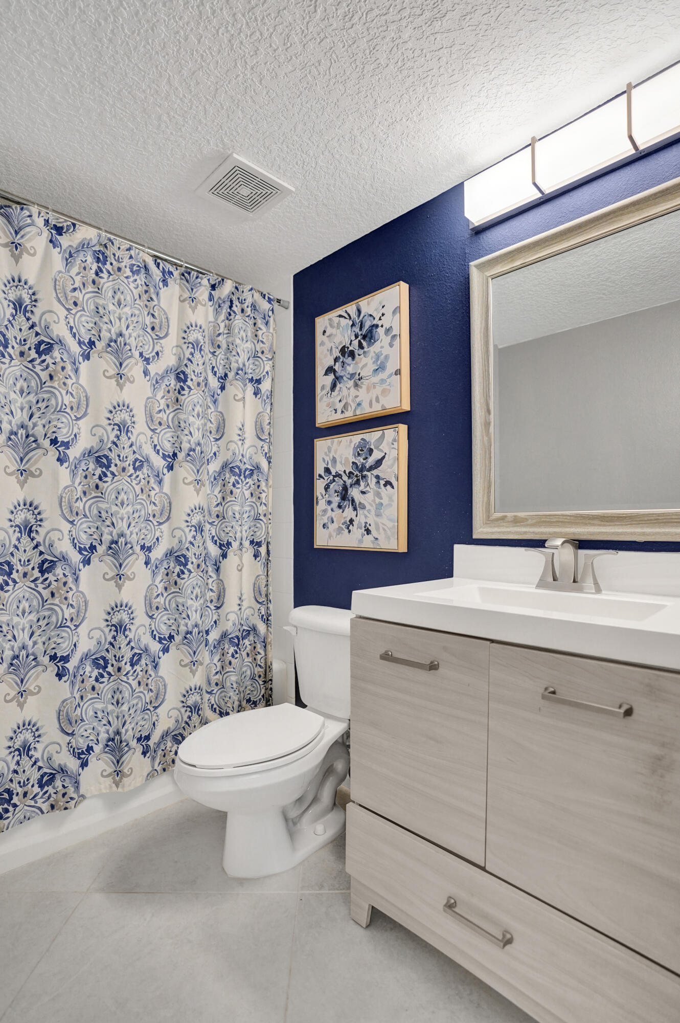 COVE AT BRIAR BAY CONDO - Residential