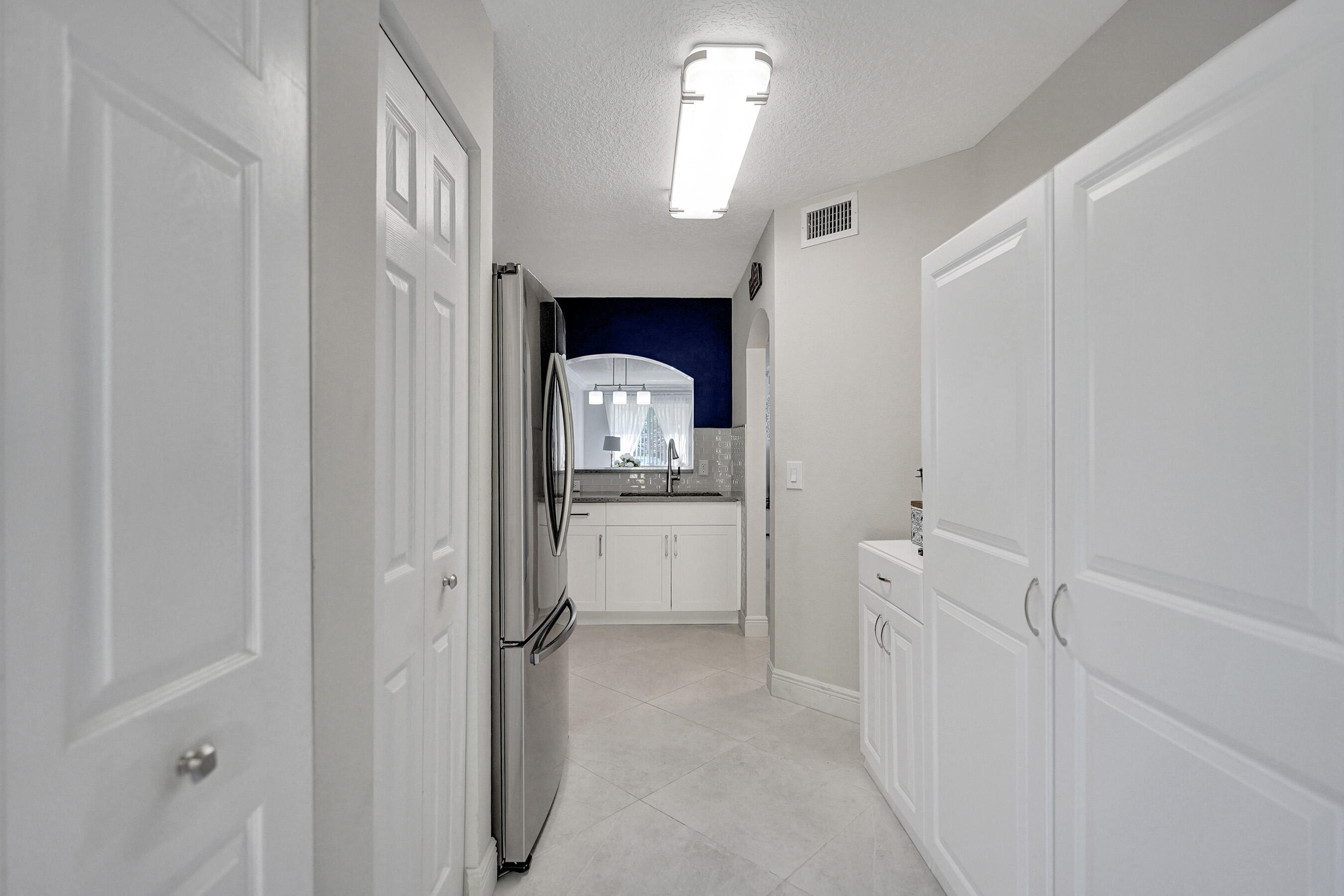 COVE AT BRIAR BAY CONDO - Residential