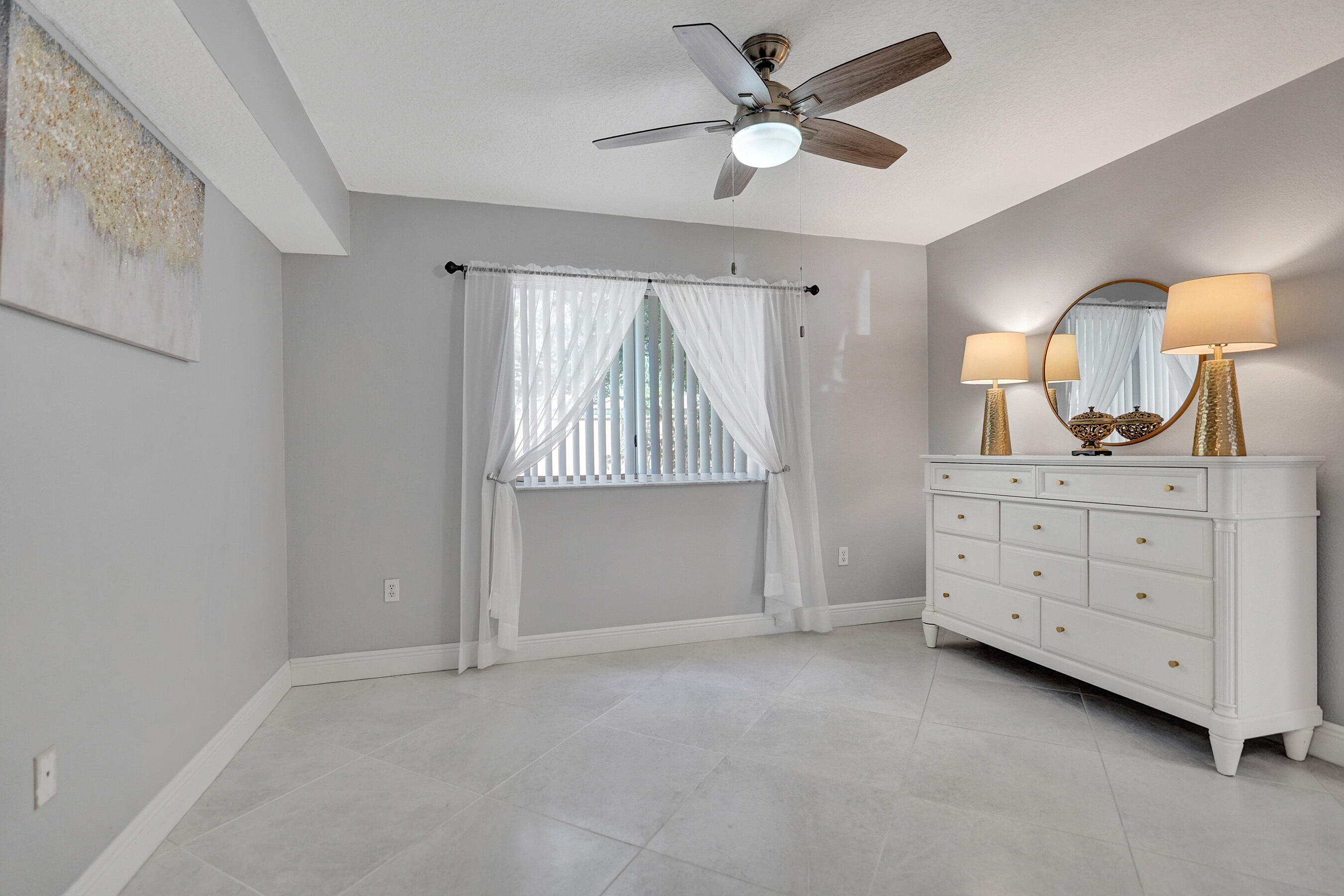 COVE AT BRIAR BAY CONDO - Residential
