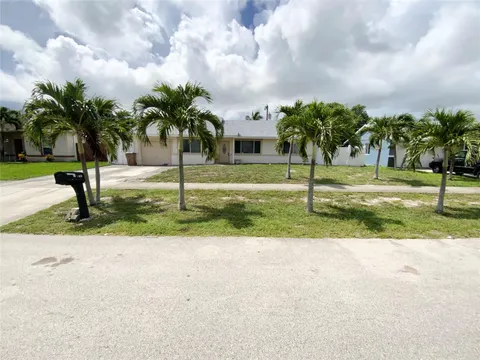 540 NE 38th St, Deerfield Beach, FL MLS: F10456560