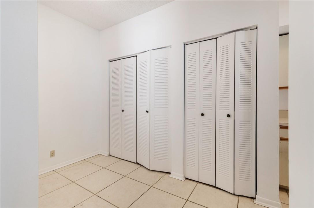 Coral Springs Estate - Residential